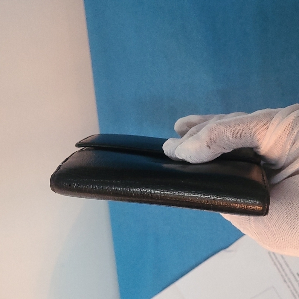 Chanel Sweater Embossed Compact Wallet - Picture 15 of 16